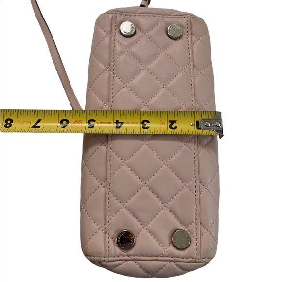 Michael Kors Shoulder Crossbody Bag Size 8L x 10W x 5D - Picture 6 of 17